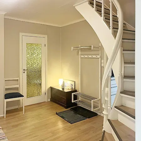 8 Person In Bremanger Tatil Evi Grotle